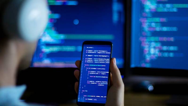 Node.js赋能乌尔禾区软件开发：解锁企业业务增长的核心引擎